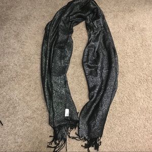 Black/Silver Scarf